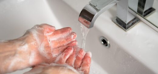 Découvrez des méthodes simples et écologiques pour détartrer efficacement un robinet. Utilisez des produits naturels simples!