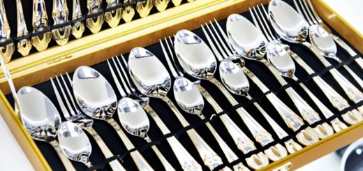 Moyens naturels pour nettoyer l'argenterie