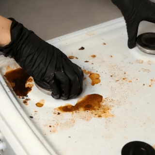 recettes de dégraissants naturels Nettoyant four naturel