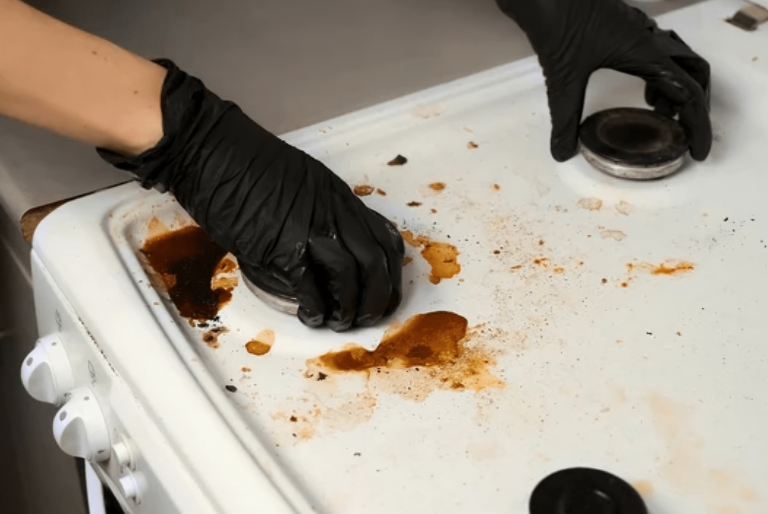 recettes de dégraissants naturels Nettoyant four naturel