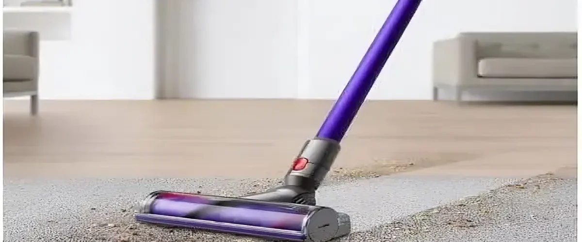 10 façons de vider un aspirateur Dyson - Ménage Parfait Services