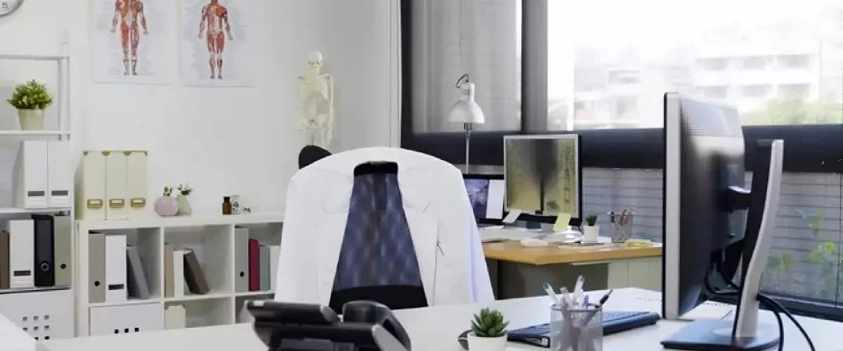 conseils pour bien nettoyer et désinfecter son bureau