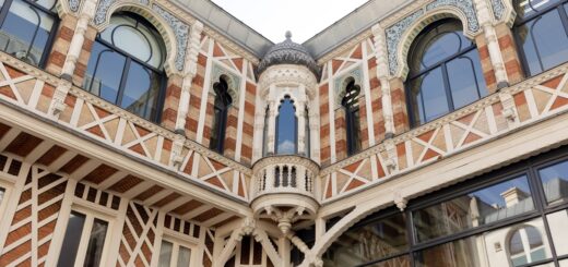 nettoyer la façade de votre maison - ménage parfait services