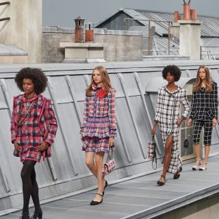 Fashion week cleaning