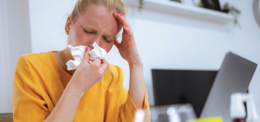 Allergic woman-blowing nose in napkin sit at office-NOT cleaned by menageparfait